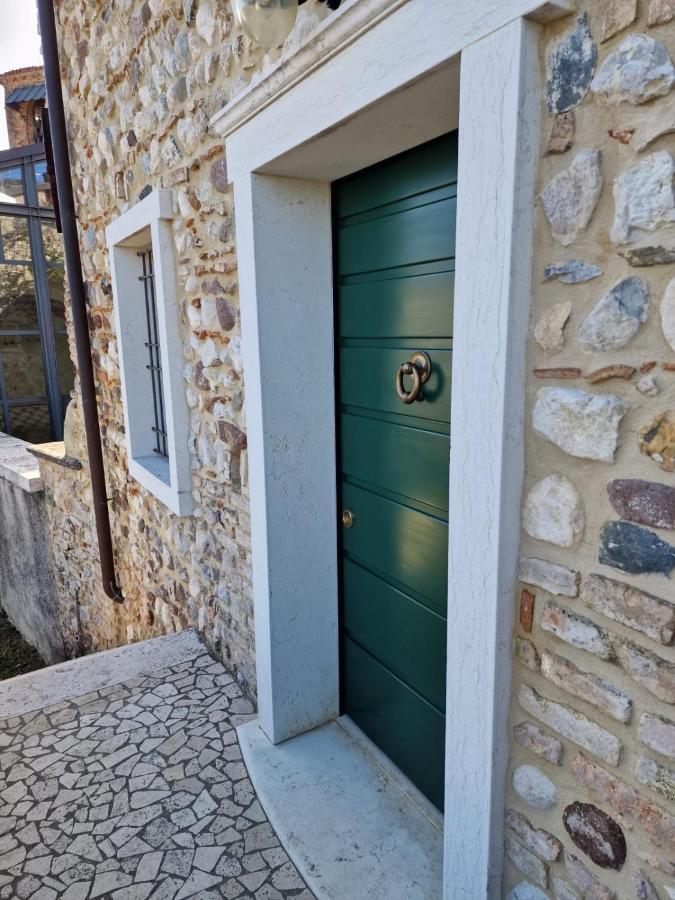 Thomas' Castle Apartment Pozzolengo Exterior foto