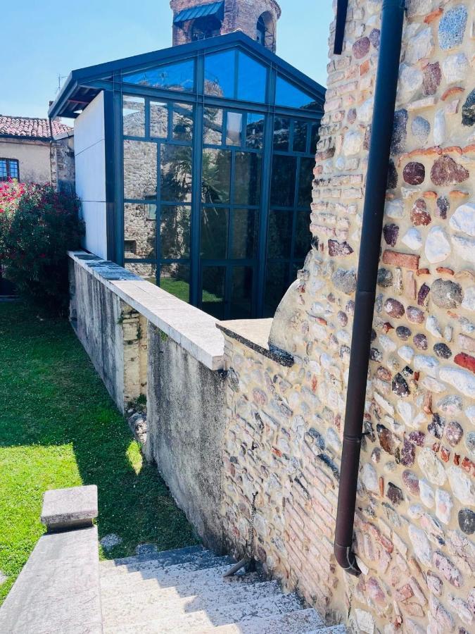 Thomas' Castle Apartment Pozzolengo Exterior foto